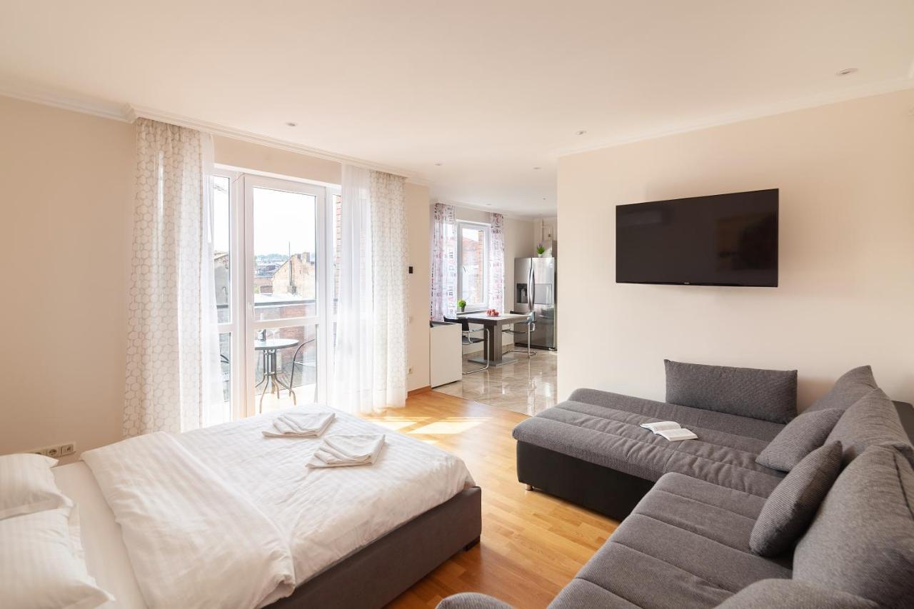 Regrand Apartment On Kulisha 47A Λβιβ Εξωτερικό φωτογραφία