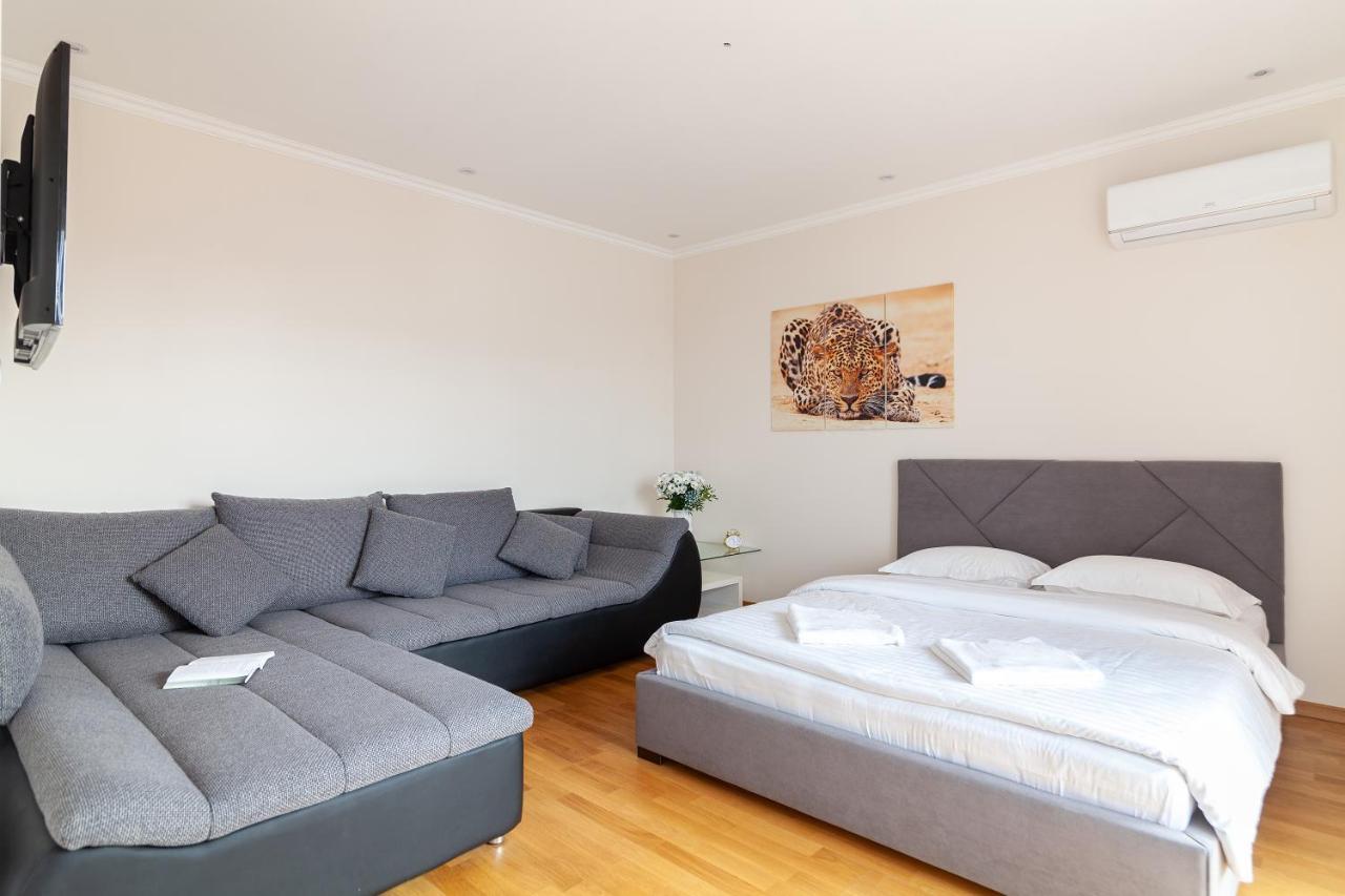 Regrand Apartment On Kulisha 47A Λβιβ Εξωτερικό φωτογραφία