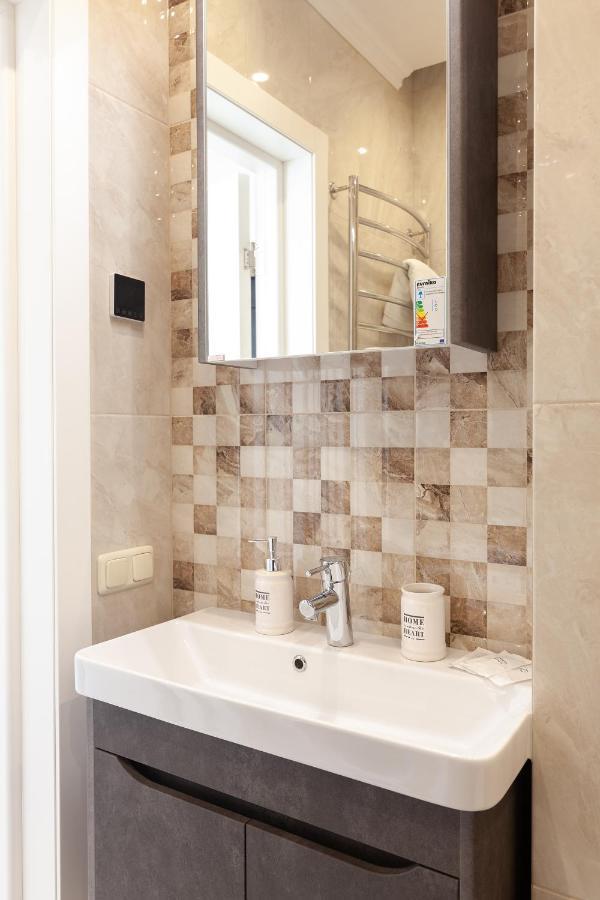 Regrand Apartment On Kulisha 47A Λβιβ Εξωτερικό φωτογραφία